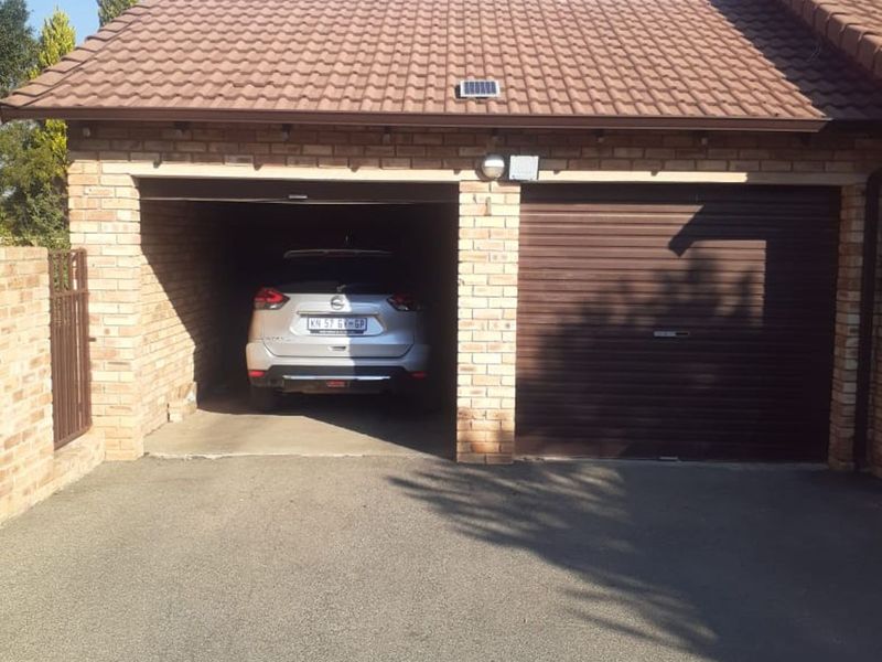 House For Sale in Craigavon - Photo 7