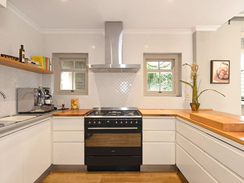 House For Sale in Newlands - Photo 8