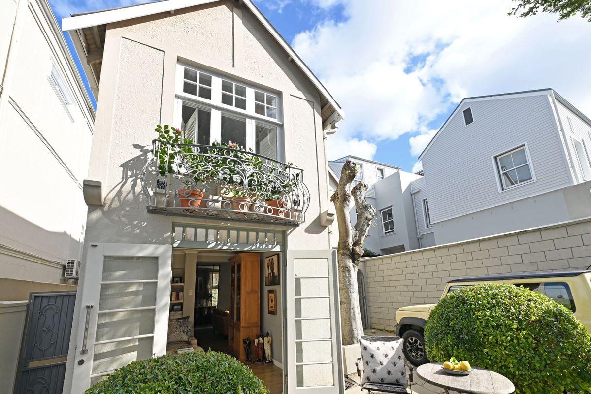 House For Sale in Newlands - Photo 3