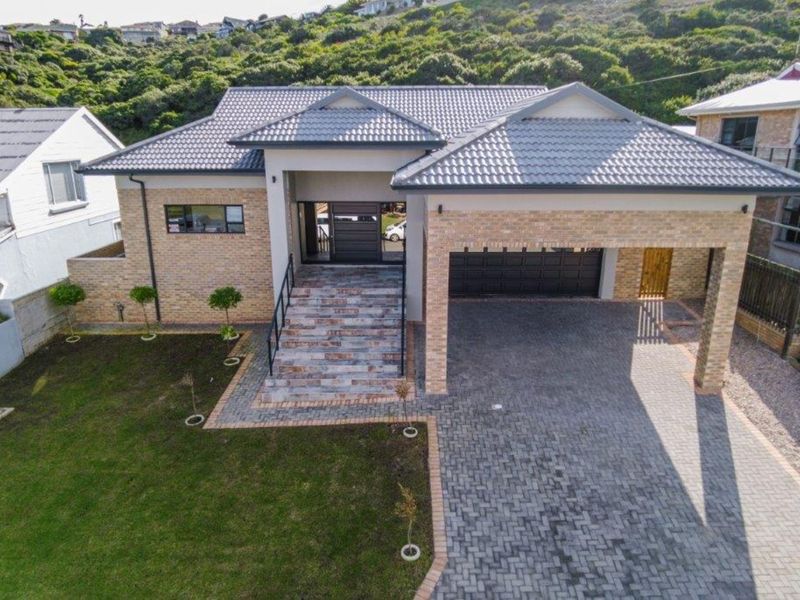 House For Sale in Dana Bay - Photo 2