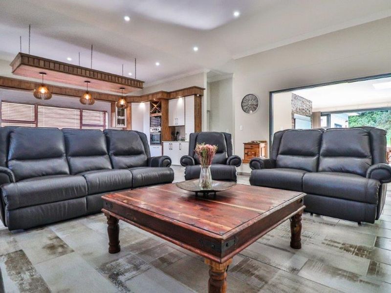 House For Sale in Dana Bay - Photo 10