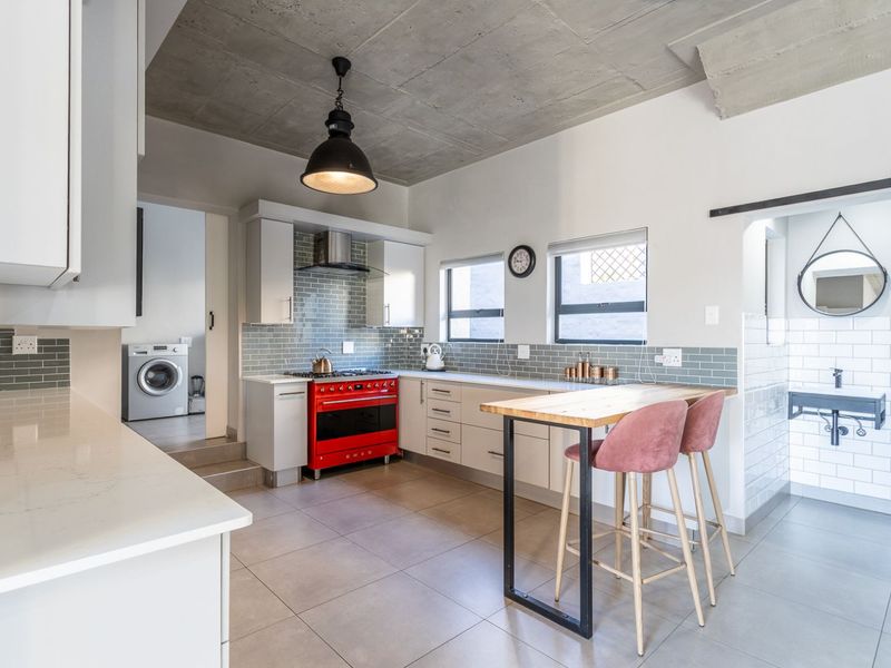 House For Sale in Olympus AH - Photo 6