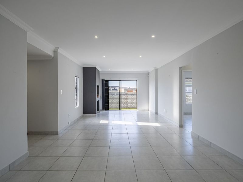 House For Sale in Fountains Estate - Photo 3