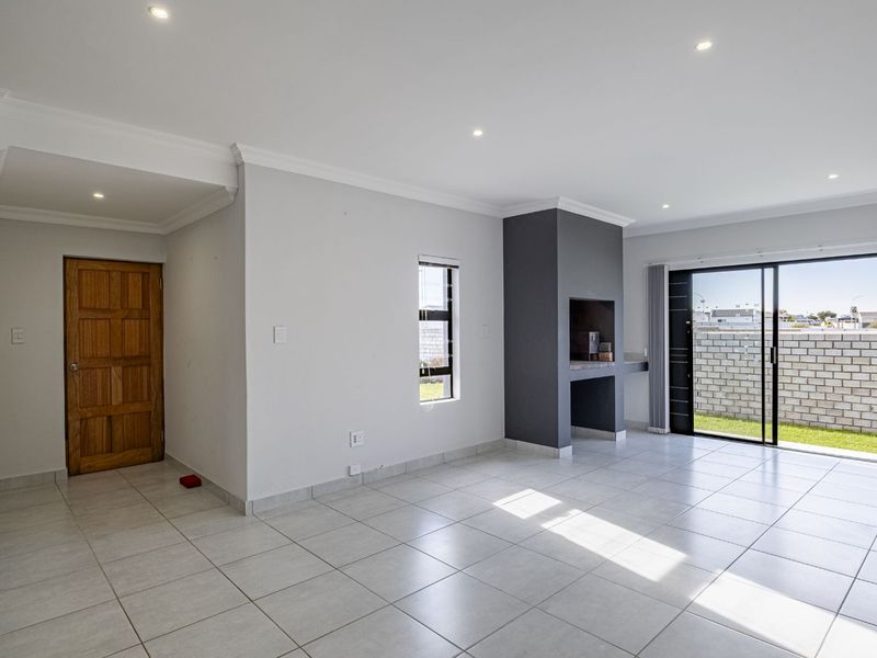 House For Sale in Fountains Estate - Photo 4