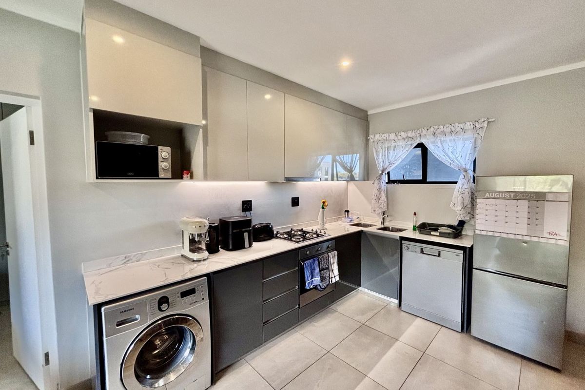 Apartment For Sale in Nieuw Muckleneuk - Photo 3