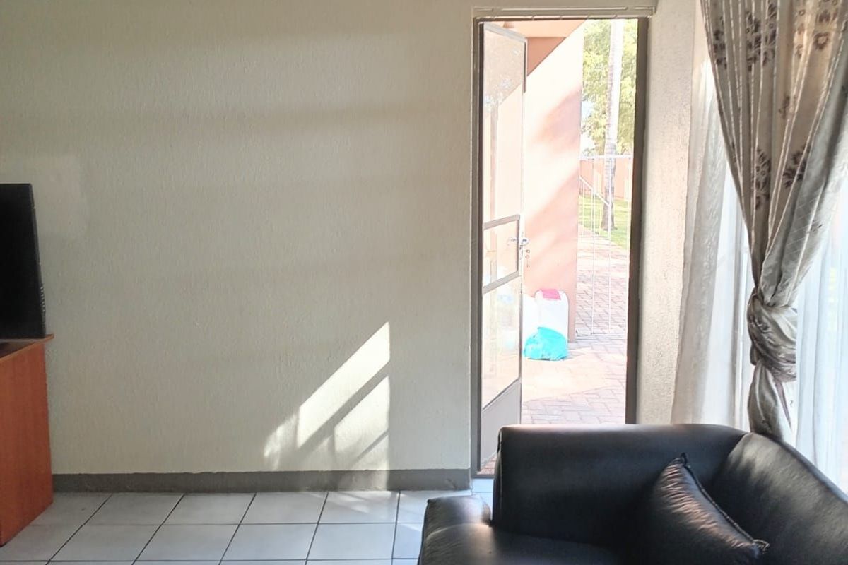 Apartment For Sale in Florida - Photo 5
