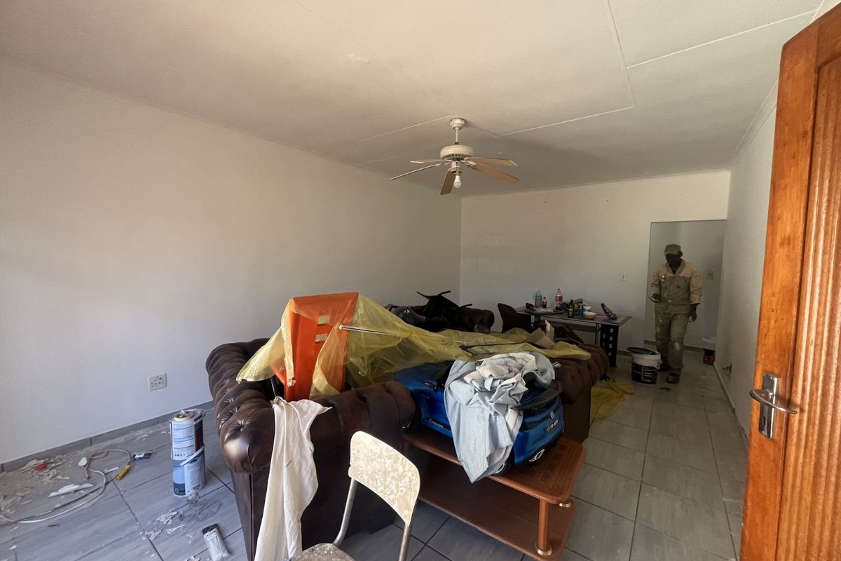 Townhouse For Sale in Mookgopong Central - Photo 3