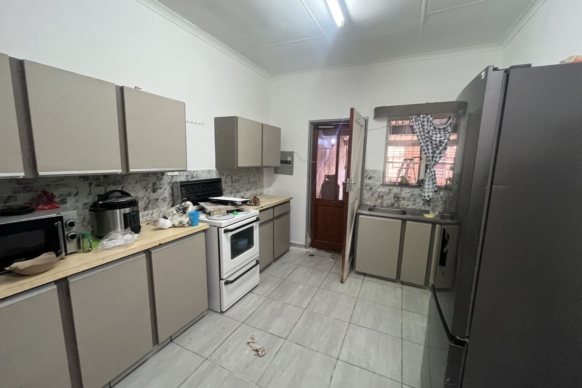 Townhouse For Sale in Mookgopong Central - Photo 4