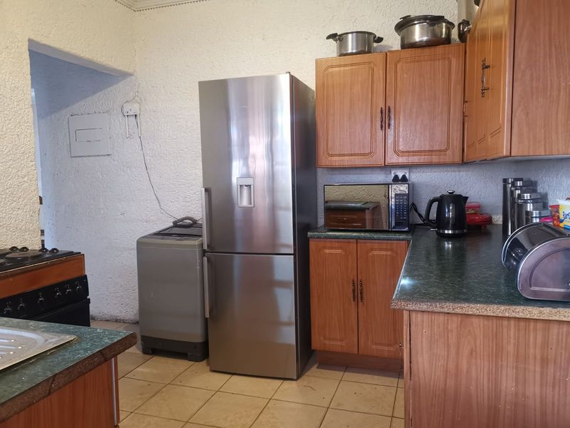 House For Sale in Soshanguve Ext - Photo 10