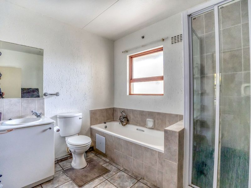 Apartment For Sale in Ferndale - Photo 10