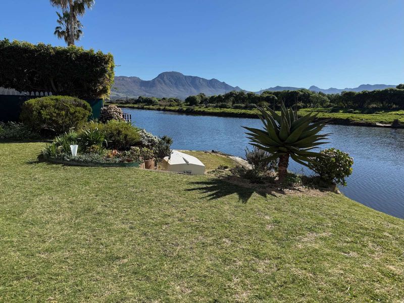 House For Sale in Marina Da Gama - Photo 3