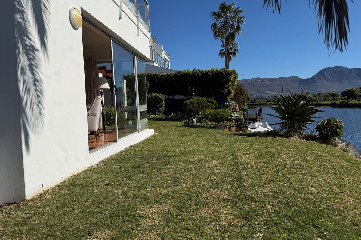 House For Sale in Marina Da Gama - Photo 4