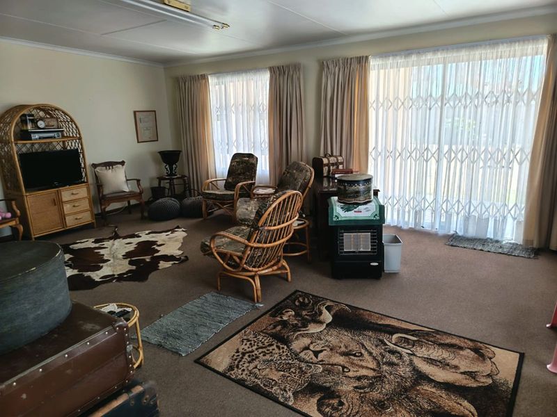 House For Sale in Ermelo Central - Photo 6