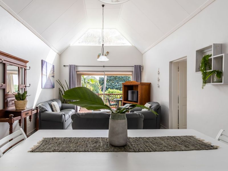 Apartment For Sale in St Lucia Central - Photo 5