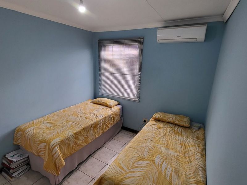 House For Sale in Roodepan - Photo 7