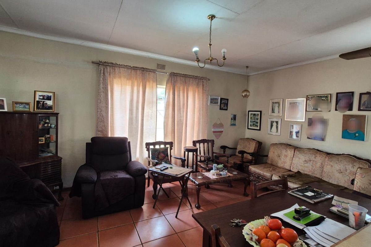 House For Sale in Lydenburg Central - Photo 5