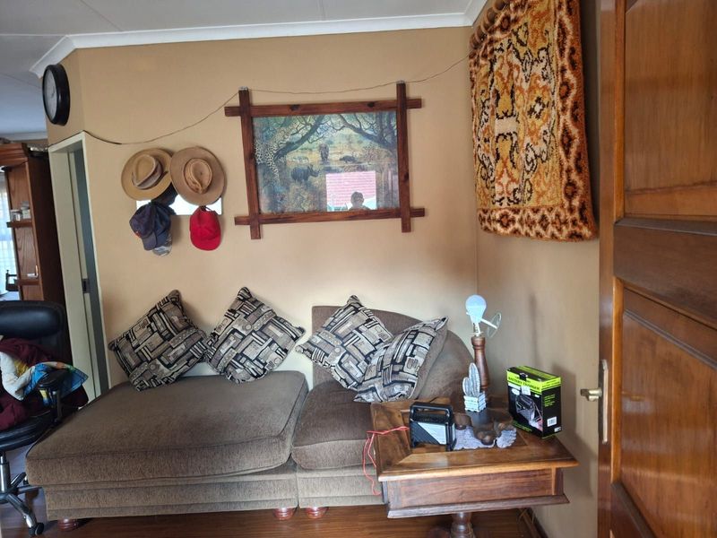 House For Sale in Pretoria North - Photo 6