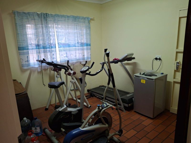 House For Sale in Pretoria North - Photo 4