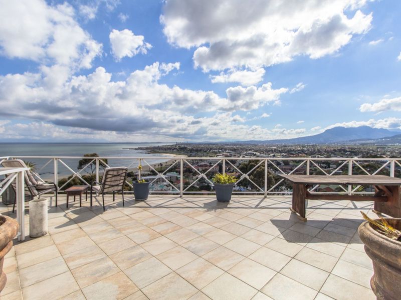 House For Sale in Mountainside - Photo 5