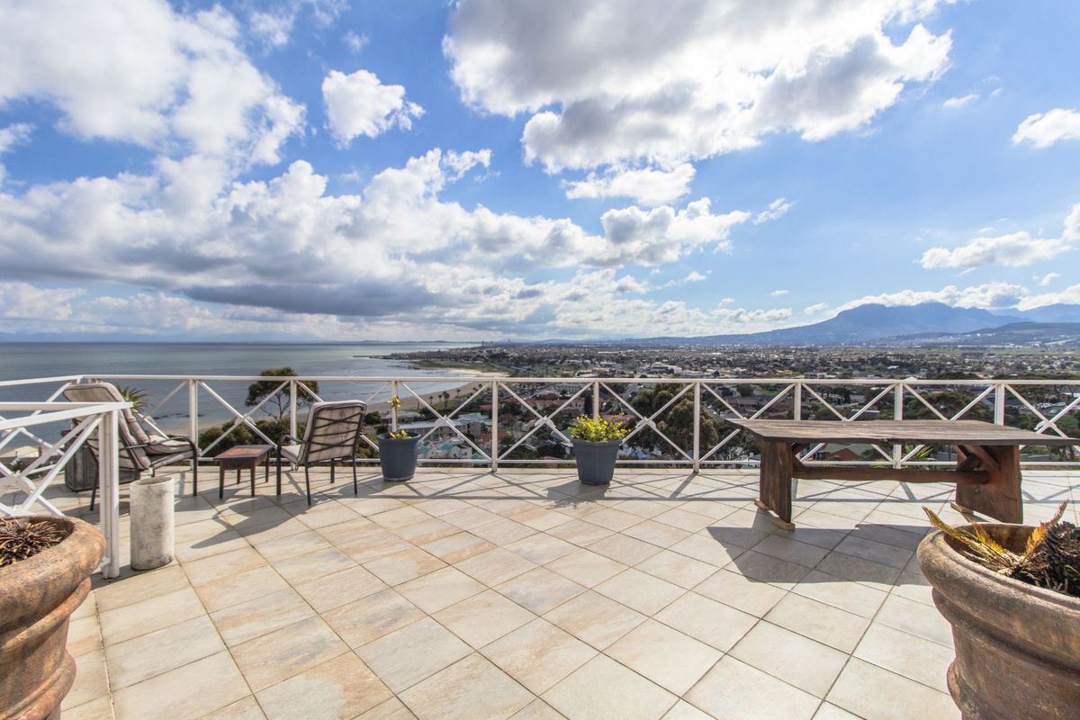 House For Sale in Mountainside - Photo 5