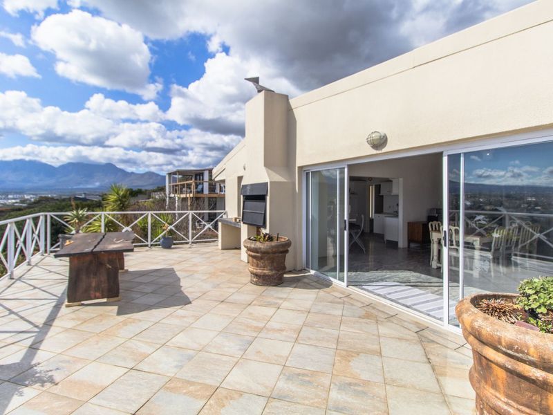 House For Sale in Mountainside - Photo 4