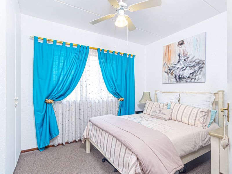 Townhouse For Sale in Sharonlea - Photo 9