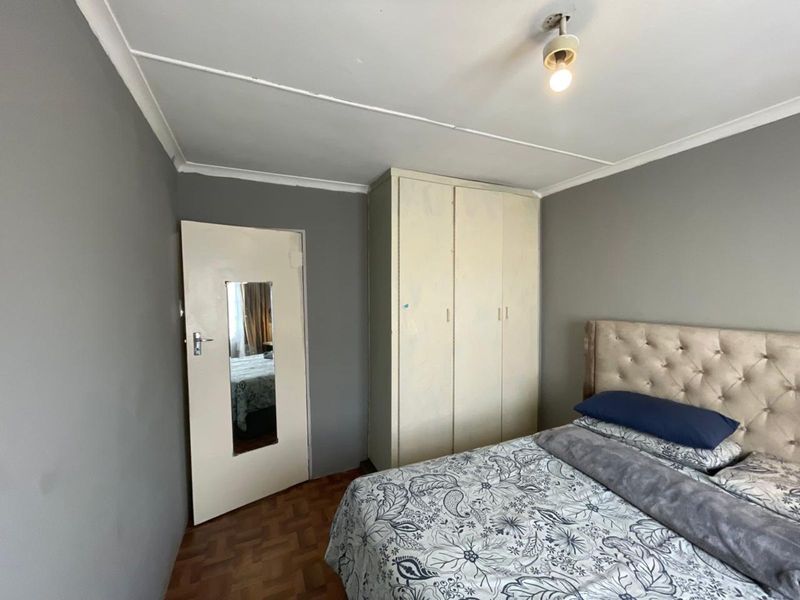 House For Sale in Motherwell - Photo 7