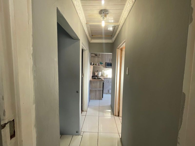 House For Sale in Motherwell - Photo 6