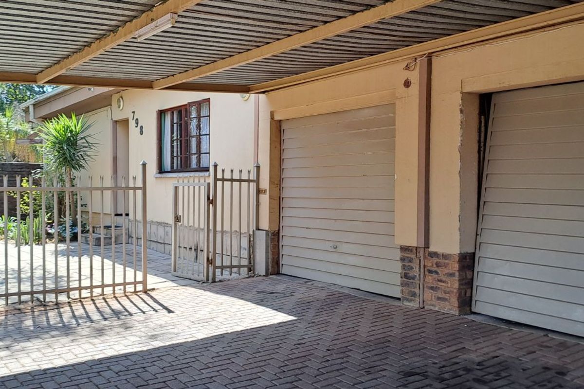 House For Sale in Rietfontein - Photo 3