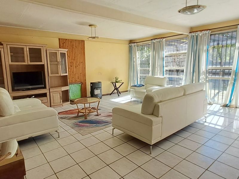 House For Sale in Rietfontein - Photo 7
