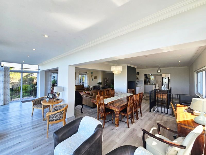 House For Sale in Wilderness Central - Photo 3