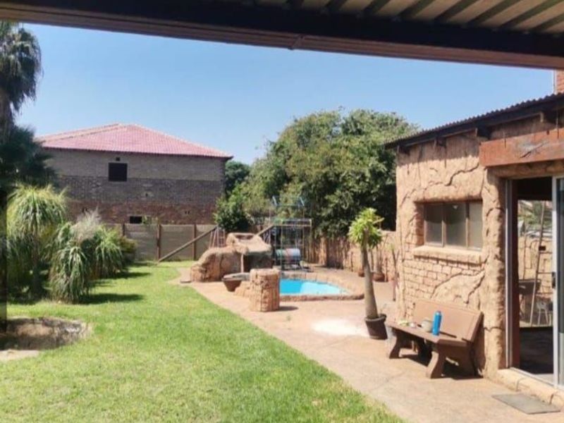 House For Sale in Pretoria Gardens - Photo 8