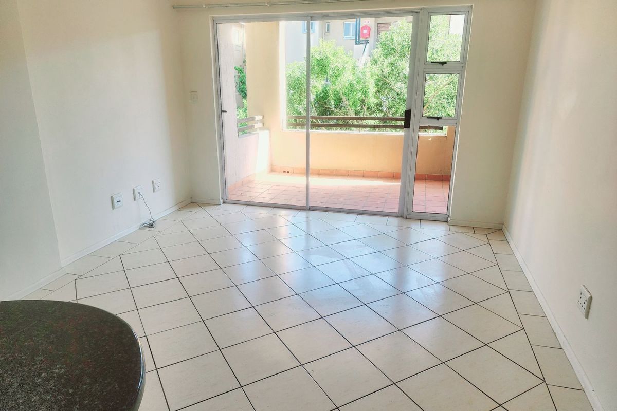 Apartment For Sale in Sheffield Beach - Photo 3