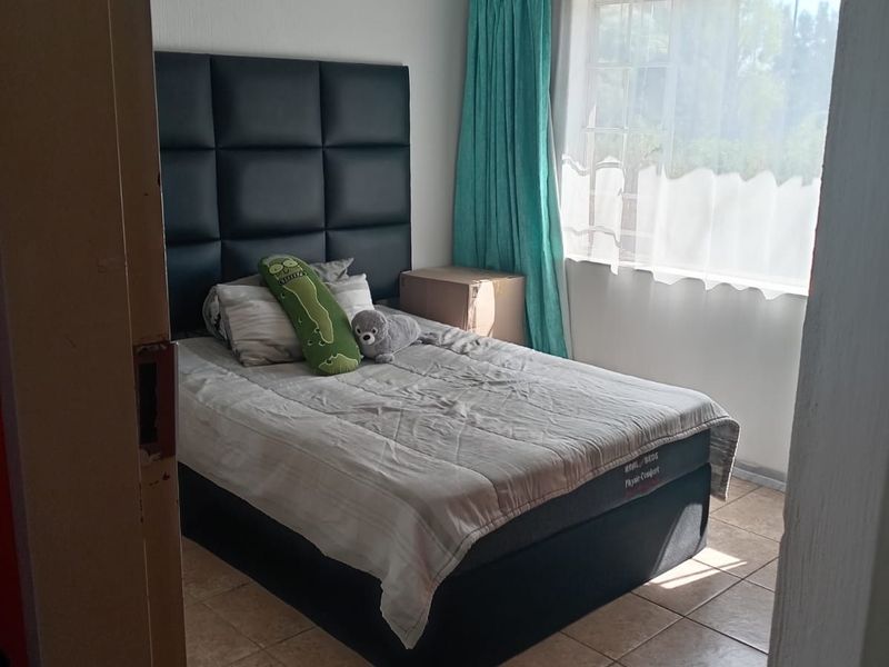 Townhouse For Sale in Horizon View - Photo 10