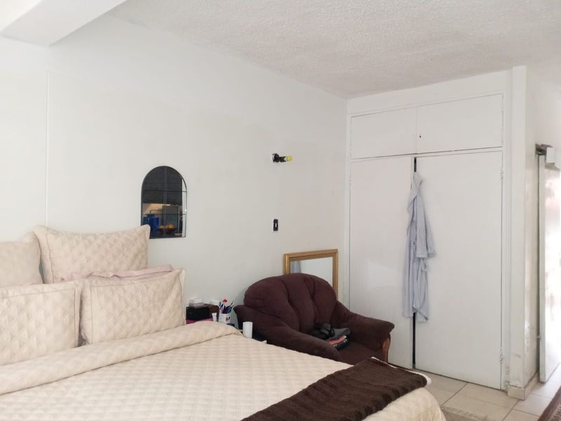Apartment For Sale in Arcadia - Photo 6