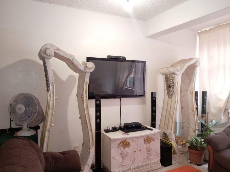 Apartment For Sale in Arcadia - Photo 4