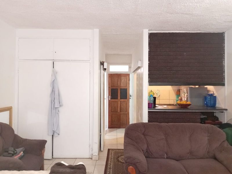 Apartment For Sale in Arcadia - Photo 5