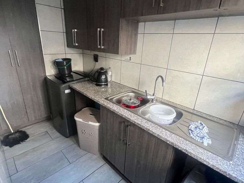 House For Sale in Annlin - Photo 8