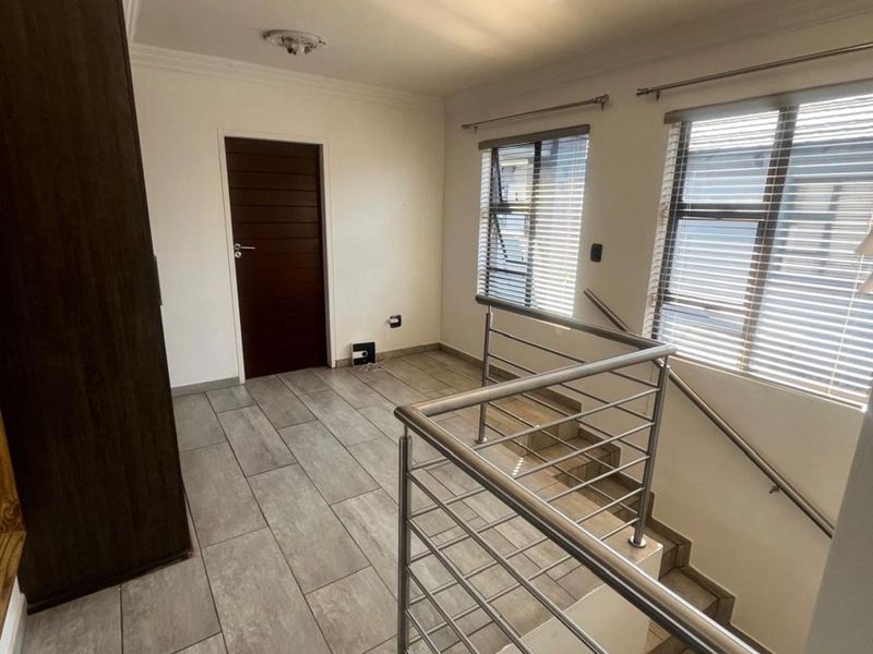 House For Sale in Annlin - Photo 10