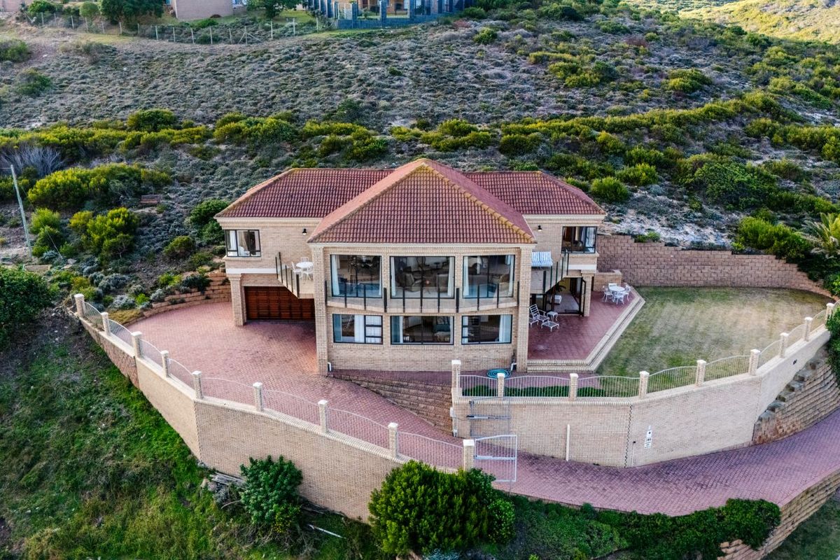 House For Sale in Dana Bay - Photo 4