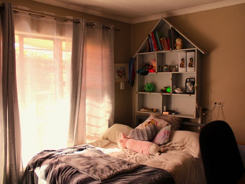 House For Sale in Doornpoort - Photo 10