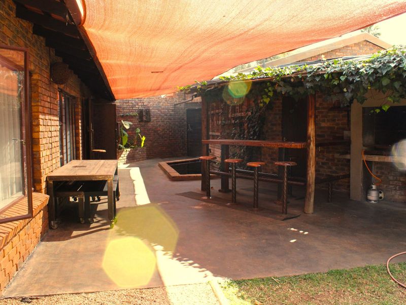 House For Sale in Doornpoort - Photo 4