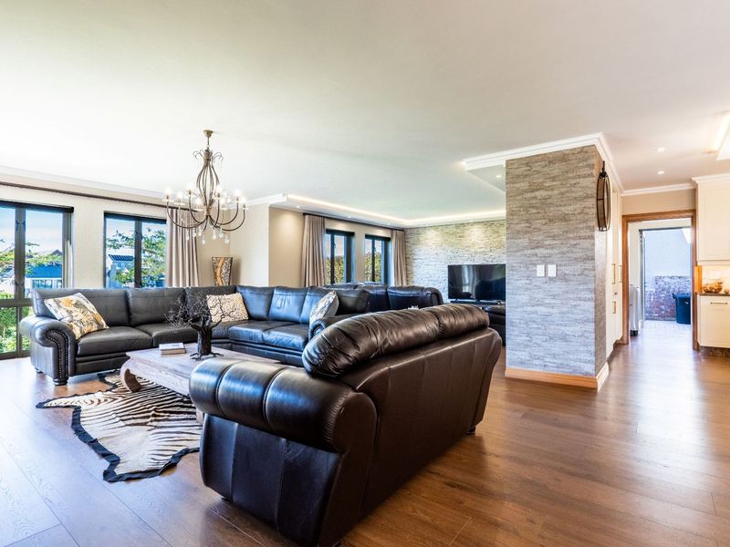House For Sale in Kingswood Golf Estate - Photo 9
