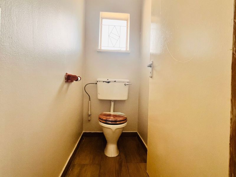 House For Sale in Reefhaven - Photo 9