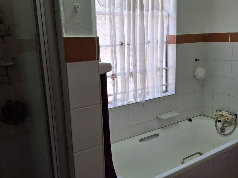 House For Sale in Pretoria North - Photo 7