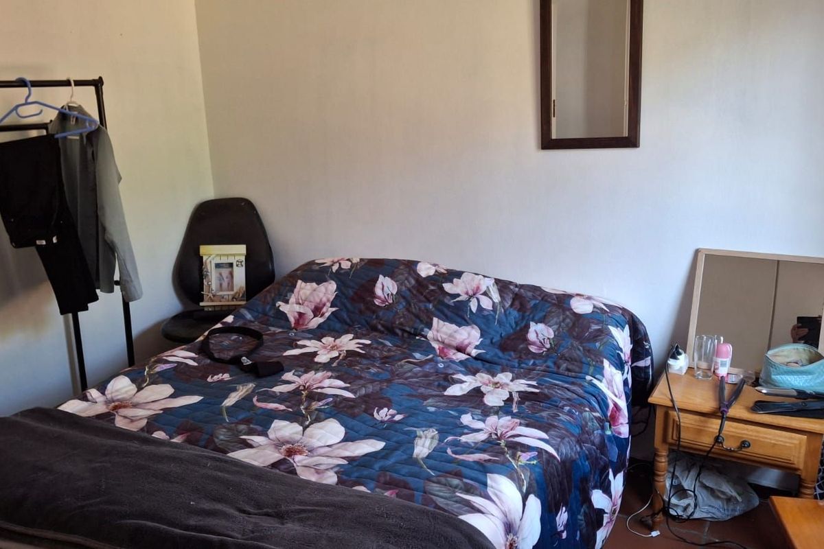 House For Sale in Pretoria North - Photo 2