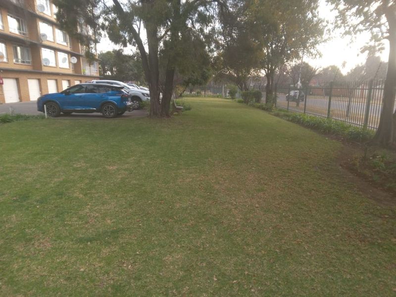 Apartment For Sale in Queenswood - Photo 3