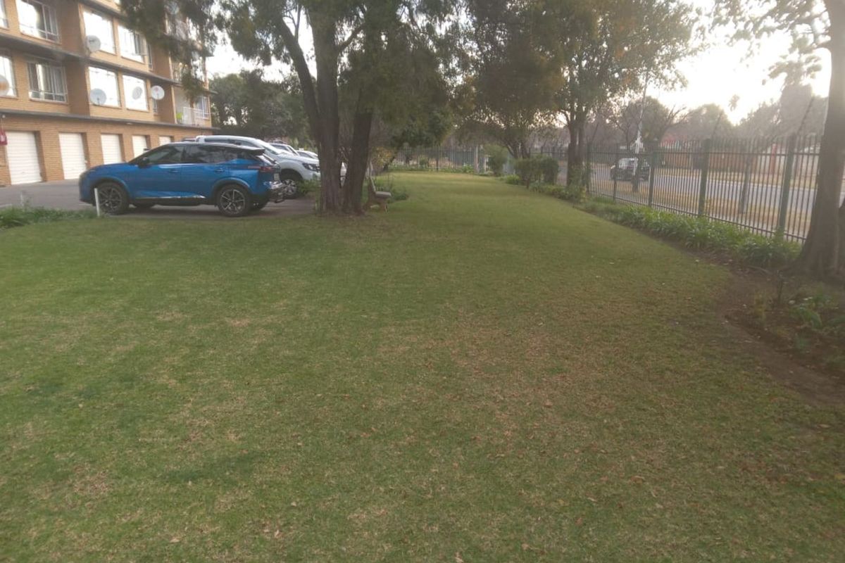 Apartment For Sale in Queenswood - Photo 3