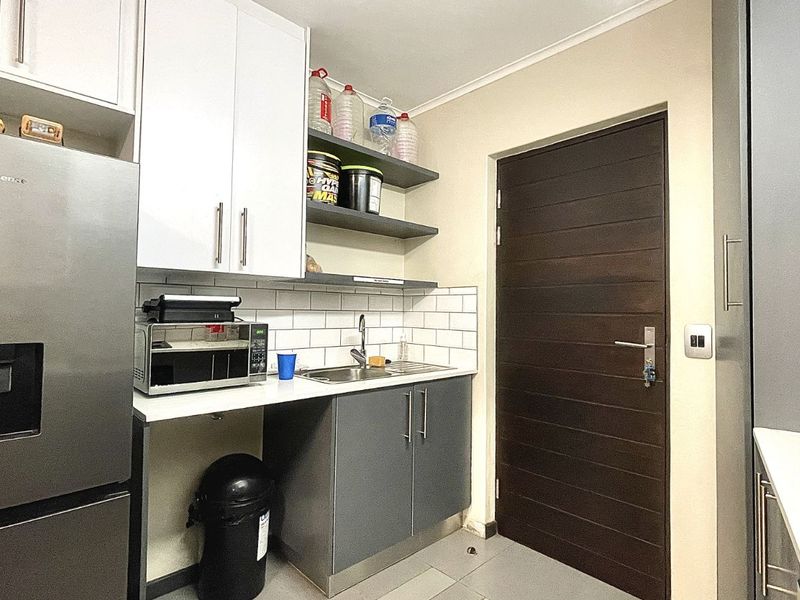 Apartment For Sale in Hatfield - Photo 5