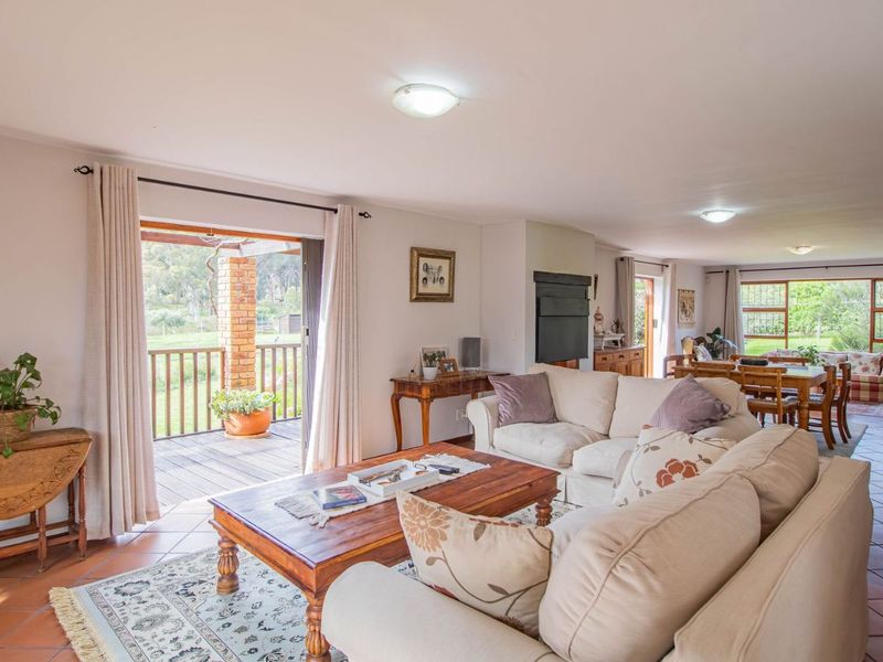 House For Sale in High Riding Country Estate - Photo 7